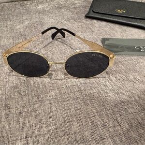 Gold and Black Women's Sunglasses- NEW